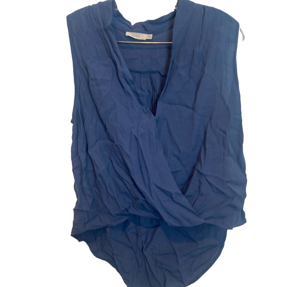 Lush Woman’s Blue V Neck Size Medium